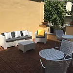 Bed & Breakfast Residenza Scarlatti 4*