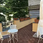 Bed & Breakfast Residenza Scarlatti 4*