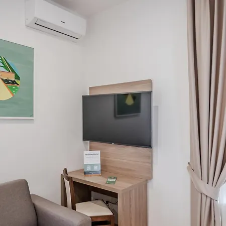 Residenza Scarlatti 4*