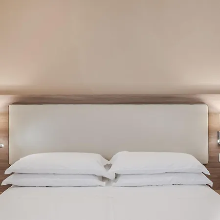 Hotiday Collection - Residenza Scarlatti 2* Napoli