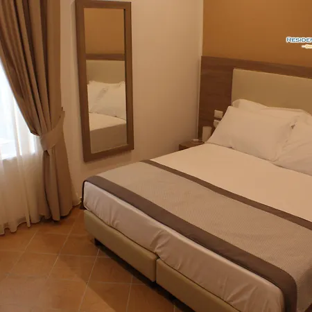 Residenza Scarlatti 4* Neapel