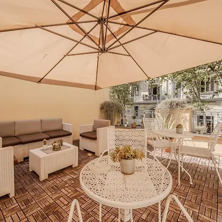 Residenza Scarlatti 4* Neapel
